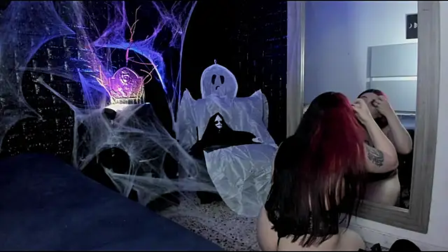 Snapshot of Calliope_dark chatting on November 2025 03:24:02 PM Calliope dark online show from November 2025 03:24:02 PM