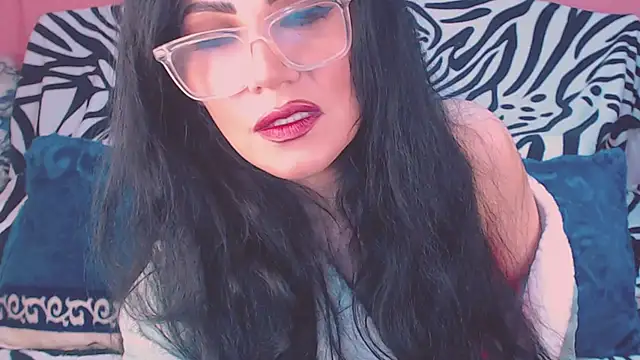 Snapshot of Ary_z chatting on October 2025 10:18:02 PM Ary z online show from October 2025 10:18:02 PM