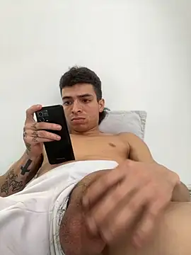 Snapshot of Elpaisita7 chatting on October 2025 07:18:01 PM Elpaisita7 online show from October 2025 07:18:01 PM