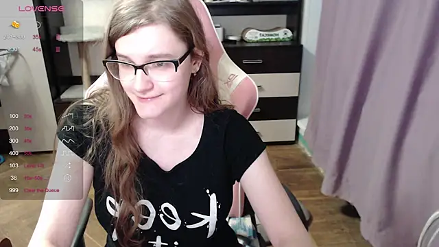 Snapshot of Tomato_Tease chatting on November 2025 01:55:01 PM Tomato Tease online show from November 2025 01:55:01 PM