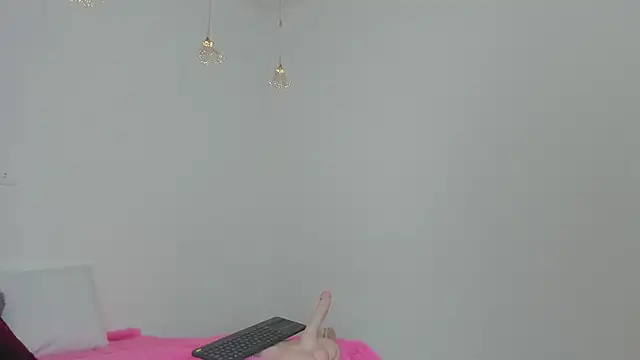 Lori Evanss online show from January 2025 06:12:01 AM