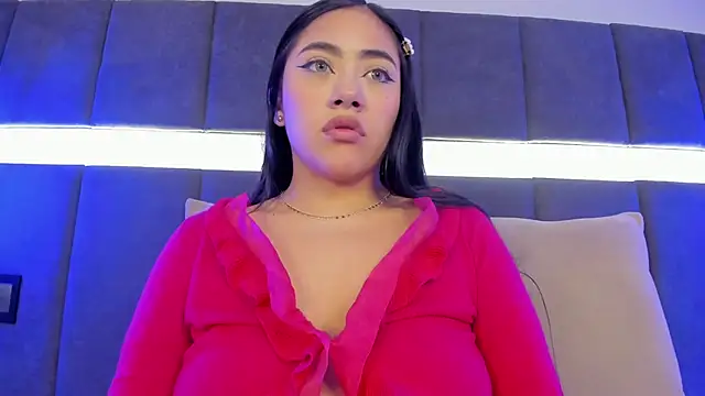 nicolle pierce online show from January 2025 03:38:01 PM
