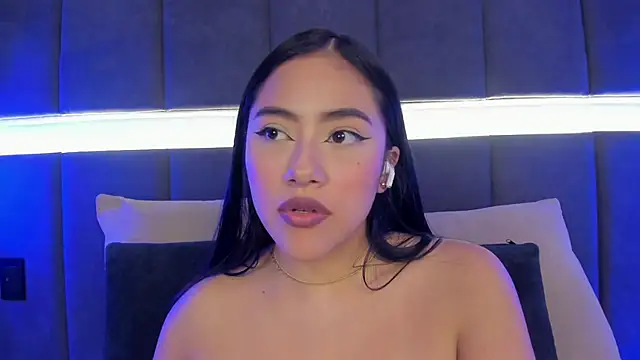 nicolle pierce online show from January 2025 05:59:02 PM