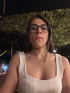 Snapshot of MariaIsabella8 chatting on October 2025 12:21:02 AM MariaIsabella8 online show from October 2025 12:21:02 AM