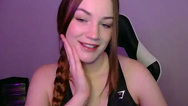 Snapshot of KLEOKILLS chatting on October 2025 05:43:01 PM KLEOKILLS online show from October 2025 05:43:01 PM