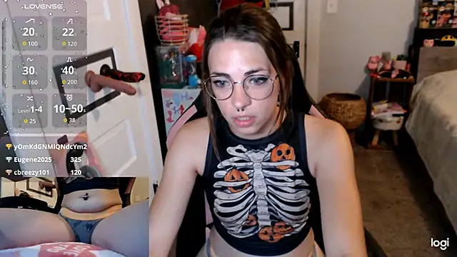 KSwonderland6 online show from October 2025 01:45:02 PM