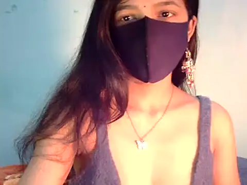 Cute Alaina online show from January 2025 12:10:01 AM