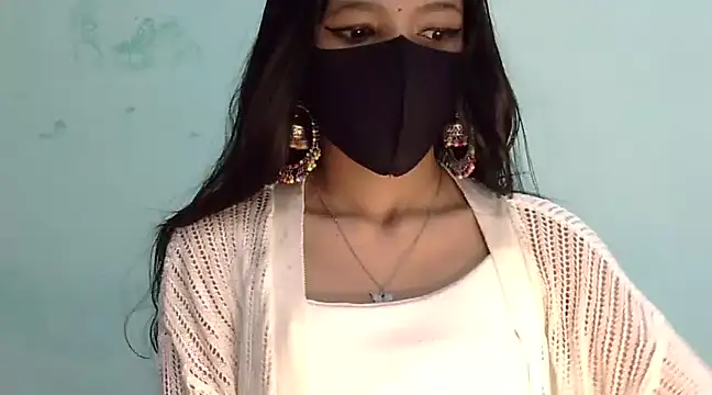 Cute Alaina online show from March 2025 02:29:01 AM