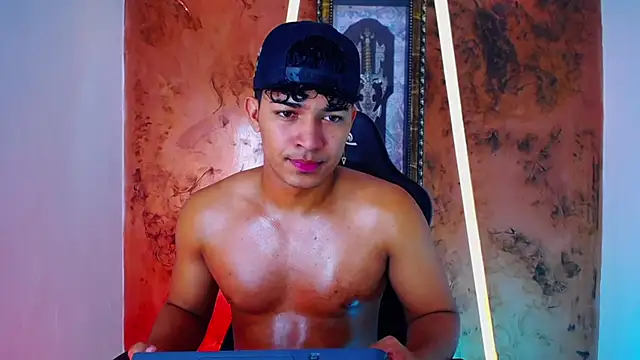 jamescurli  online show from February 2025 04:00:02 AM