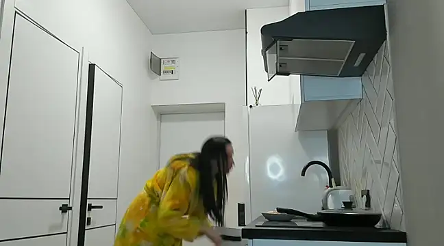 Snapshot of _barbara chatting on January 2025 03:29:01 PM barbara online show from January 2025 03:29:01 PM