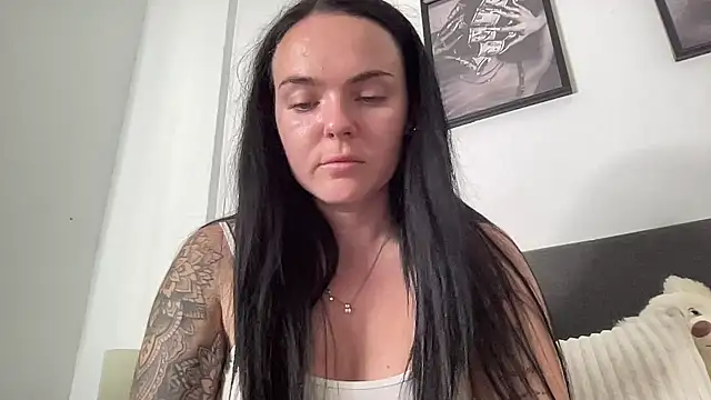 Snapshot of yorkshiregal chatting on October 2025 11:22:01 AM yorkshiregal online show from October 2025 11:22:01 AM