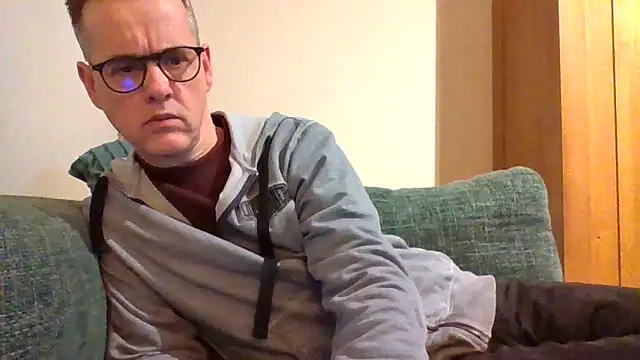 Snapshot of Hectorthyssen1 chatting on January 2025 11:01:02 PM Hectorthyssen1 online show from January 2025 11:01:02 PM