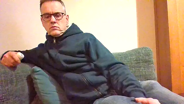 Snapshot of Hectorthyssen1 chatting on January 2025 10:30:02 PM Hectorthyssen1 online show from January 2025 10:30:02 PM