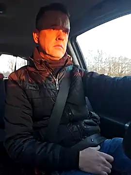 Snapshot of Hectorthyssen1 chatting on February 2025 04:18:02 PM Hectorthyssen1 online show from February 2025 04:18:02 PM