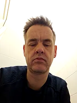 Snapshot of Hectorthyssen1 chatting on March 2025 09:40:02 AM Hectorthyssen1 online show from March 2025 09:40:02 AM