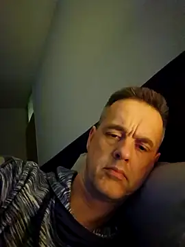 Snapshot of Hectorthyssen1 chatting on March 2025 09:10:02 PM Hectorthyssen1 online show from March 2025 09:10:02 PM