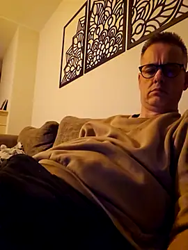 Snapshot of Hectorthyssen1 chatting on October 2025 10:43:02 PM Hectorthyssen1 online show from October 2025 10:43:02 PM