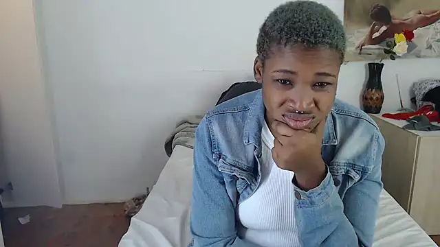 FLOWERLIPS25 online show from March 2025 06:10:02 AM
