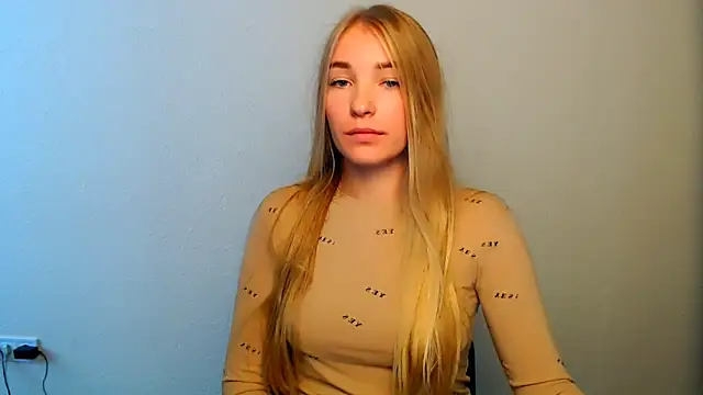 Queen ofLove online show from October 2025 11:42:02 AM