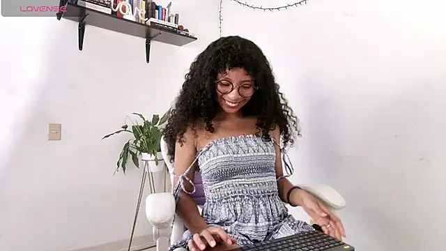 Elektra williams online show from December 2024 11:08:01 PM