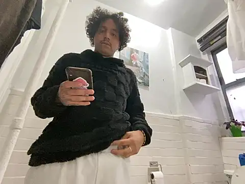 TacosSenpai online show from March 2025 09:04:02 PM