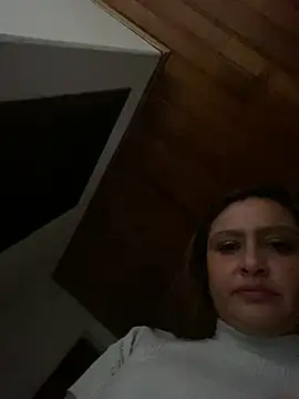 Keittly  online show from December 2024 06:54:02 PM