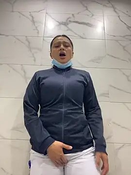 Snapshot of Keittly_ chatting on October 2025 03:26:02 AM Keittly online show from October 2025 03:26:02 AM