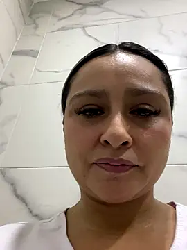 Snapshot of Keittly_ chatting on November 2025 05:45:02 PM Keittly online show from November 2025 05:45:02 PM