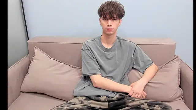 Im Shine Guy online show from October 2025 02:36:02 AM