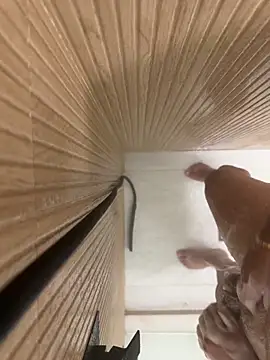 Gustavozx01 online show from November 2025 12:55:01 AM