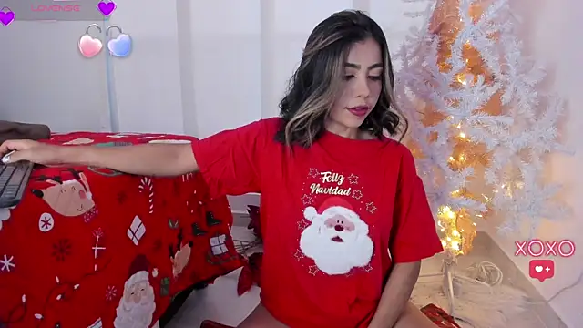 AndreaVelasco online show from December 2025 09:09:02 PM