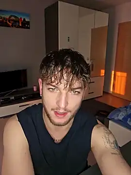 Snapshot of Sexynoah chatting on January 2025 03:36:02 PM Sexynoah online show from January 2025 03:36:02 PM