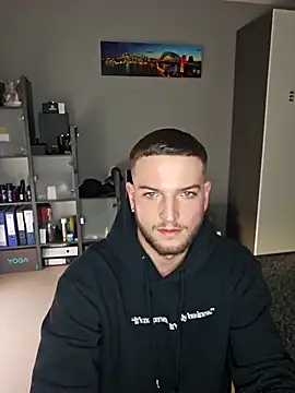 Snapshot of Sexynoah chatting on January 2025 02:47:02 PM Sexynoah online show from January 2025 02:47:02 PM