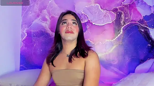 mishelbubblee online show from December 2024 01:28:01 PM