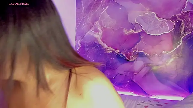 mishelbubblee online show from February 2025 04:33:01 AM
