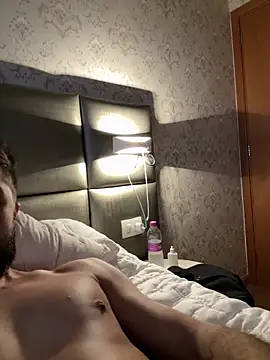 Snapshot of gabrielc27 chatting on February 2025 03:52:01 PM gabrielc27 online show from February 2025 03:52:01 PM