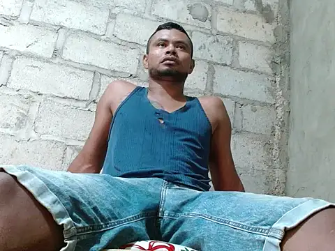 Snapshot of fernandez_latinblackk chatting on October 2025 01:34:01 PM fernandez latinblackk online show from October 2025 01:34:01 PM