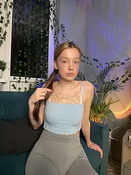 Sweet Evva online show from January 2025 06:39:01 PM