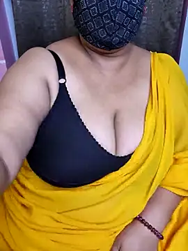 Cute Bellaa online show from February 2025 10:42:02 PM