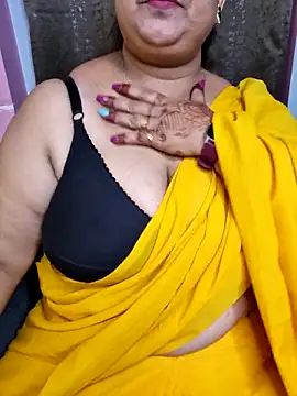 Cute Bellaa online show from February 2025 03:20:01 PM