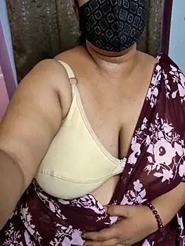 Cute Bellaa online show from March 2025 05:13:01 AM