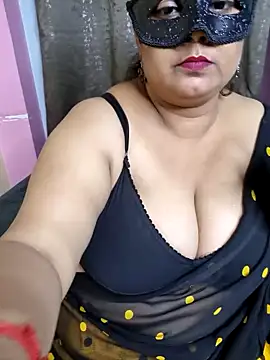 Cute Bellaa online show from March 2025 05:07:01 PM