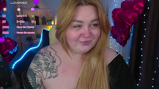 Snapshot of ZaraReignn chatting on March 2025 03:29:01 AM ZaraReignn online show from March 2025 03:29:01 AM