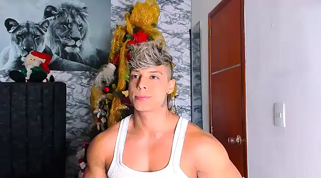 Owen Muzcle online show from December 2024 11:26:01 AM