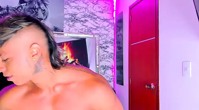 Owen Muzcle online show from January 2025 11:23:01 PM