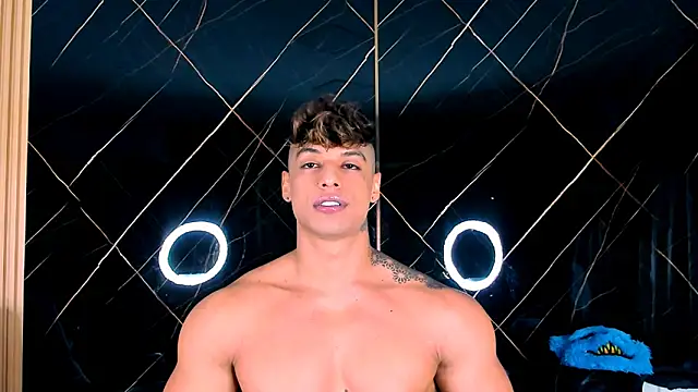 Owen Muzcle online show from October 2025 04:02:02 AM