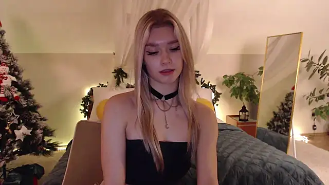 BattyMelody online show from December 2024 07:43:01 PM