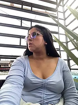 Snapshot of girl_anni chatting on February 2025 06:34:02 PM girl anni online show from February 2025 06:34:02 PM