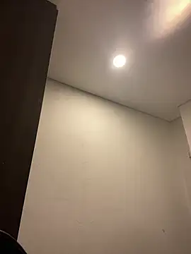 Snapshot of girl_anni chatting on February 2025 07:41:02 PM girl anni online show from February 2025 07:41:02 PM