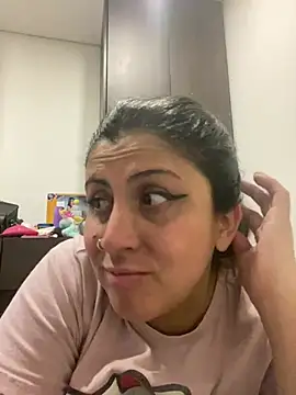 Snapshot of girl_anni chatting on February 2025 04:52:02 AM girl anni online show from February 2025 04:52:02 AM